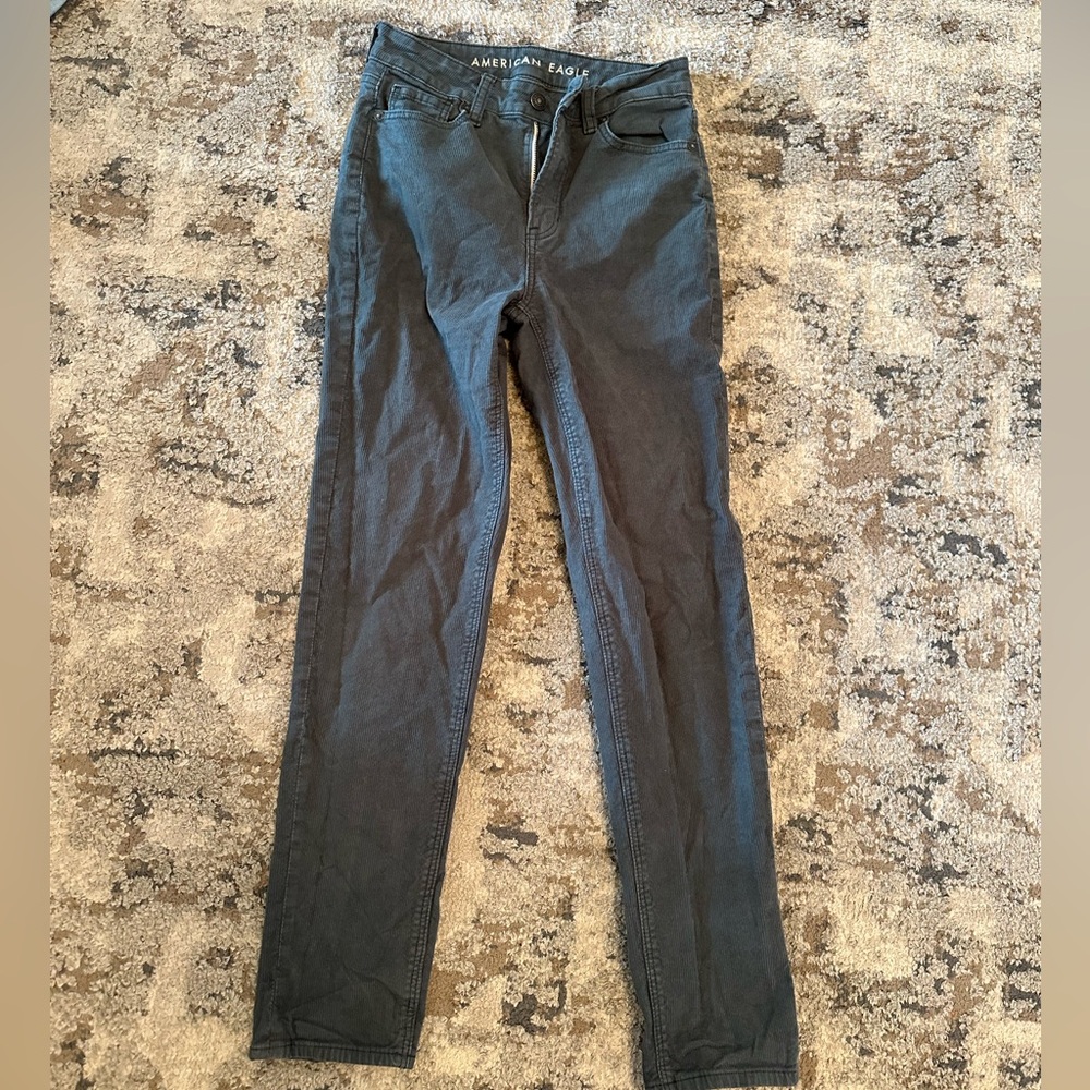 American Eagle Green Corduroy mom straight Jean